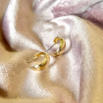 Gold Thick Huggie Hoop Earrings Versatile Everyday Earrings Stylish Patterned Hoops Earring Stacks at Rovina