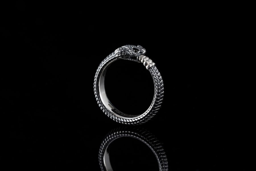 Photo Sapphire Halo Rings